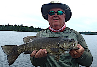 BIG Brawny Trophy Smallmouth Bass in Canada